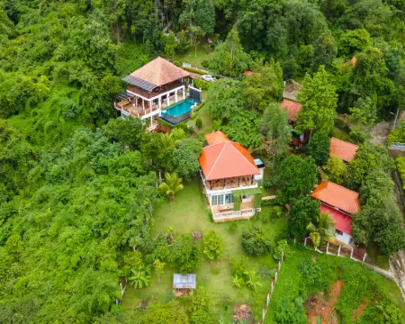 Guru Resort Chiang Mai Hotels in Hang Dong