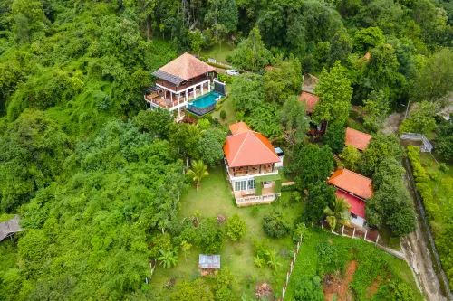 Guru Resort Chiang Mai Hotel a Hang Dong