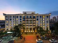 ManGe Hotel Hotel di Chuxiong