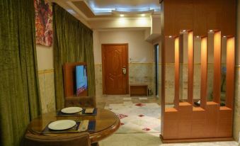 Royal Eagle Hotel