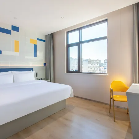 7Days Inn Hotel (Xinyang Luoshan Passenger Transport Station)
