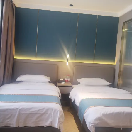 Qemu Marriott Express Hotel