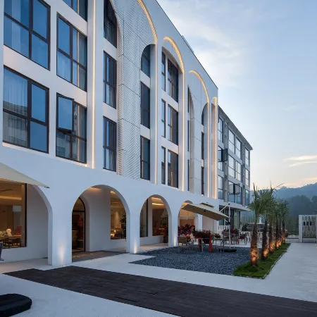 Jian·Zaiye Hotel