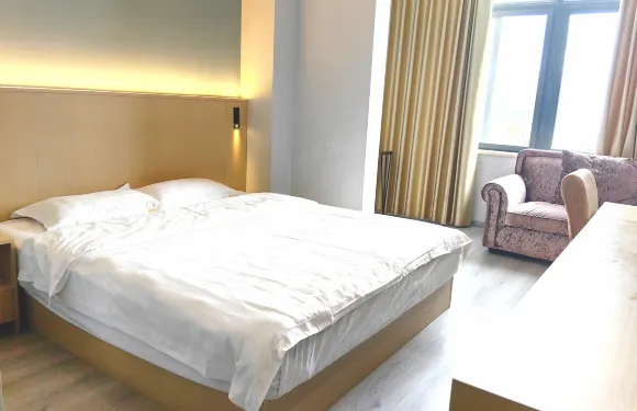 阿富爾連鎖酒店（羅江店）