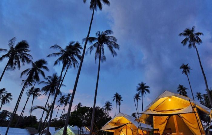 ไนยวาชา เต็นท์ เกาะหมาก