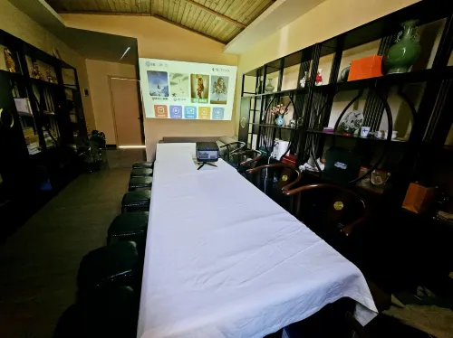 Snowtop Westernmost Lodge · Taxian Dành cho công việc Photos