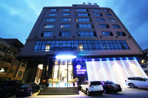 Fanji Kaifeisen Boutique Hotel (Dongguan Railway Station Branch) - romantis