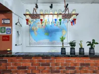 Kunming Passing Clouds Hostel (Nanping Street)