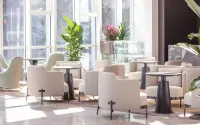 GOLIND S Hotel (Lantian Riyue Plaza Duty-Free City) Отели в г. Хайкоу