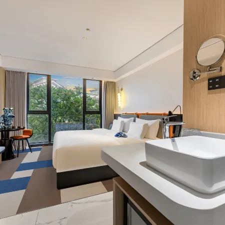 Indigo Wenxue Hotel (Xiqiao Mountain Eternal Love Branch)