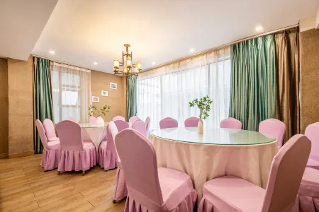 WooYee · Woye Mountain Residence (Four Girls Mountain Store) Отели рядом с достопримечательностью «Changping Valley»