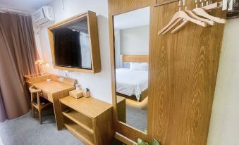7Days Inn Chain Hotel (Shijiazhuang Railway Station Xinshi South Road)