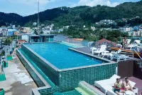 Zephyr Grand Hotel - en bord de mer