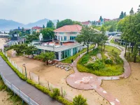 Seagull Art Lodge Отели рядом с достопримечательностью «Колледж Циндао (Колледж Блю Валли)»