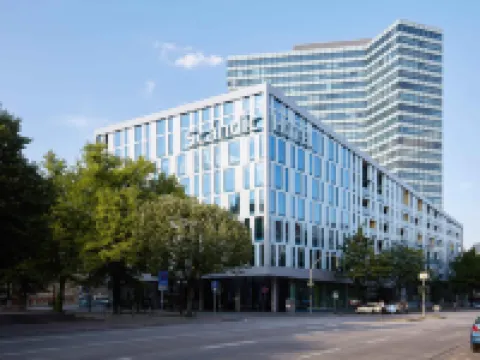 Scandic Hamburg Emporio Hotels in Hamburg
