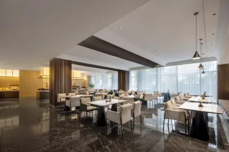 Atour Hotel， Zhongxihui, Pinghu Economic and Technological Development Zone Отели рядом с достопримечательностью «Jiaxing University Pinghu Campus»