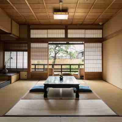 Nazuna Kyoto Nijo-jo Rooms