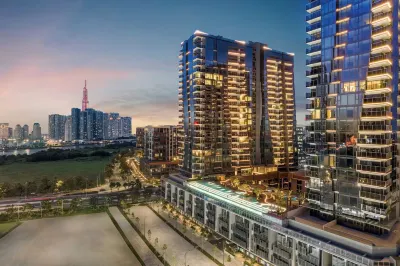 Metropole Luxury Apartment By Somi Hotels near Sala Park Urban area