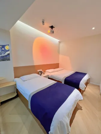 Taihua Hotel Отели рядом с достопримечательностью «Harbin University of Commerce (South Area)»