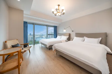 Banyuju Riverside Duplex Apartment Homestay (Sunwenxi Road Pedestrian Street Xingzhong Plaza)