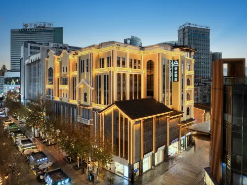 Kunming Laojie Jingxingjie Atour Hotel