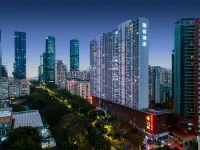 蓬客精品飯店（南山海岸城購物中心店） 深圳灣體育中心-室外網球場附近的飯店