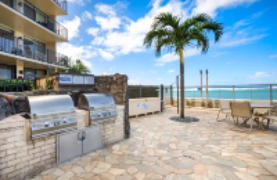 Oceanfront Escape, Molokai Views & Tropical Breezes