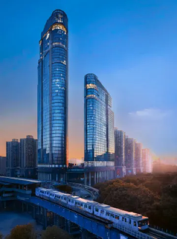 Sky·雲際51高空江景度假酒店（重慶奧體中心龍湖時代天街店） 鄰近南濱路的酒店