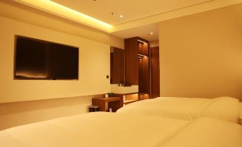 Snow Town Yishan Snow Hotel (Snow Yun Street Branch)