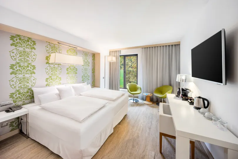 Occidental Praha Five