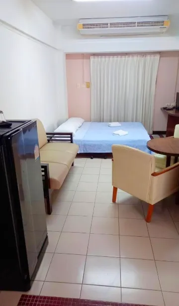 สุพีเรียร์อพาร์ตเมนต์พร้อมระเบียง