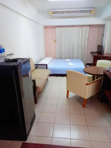 สุพีเรียร์อพาร์ตเมนต์พร้อมระเบียง