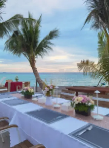 Arcadia Beach Resort - 5-Star