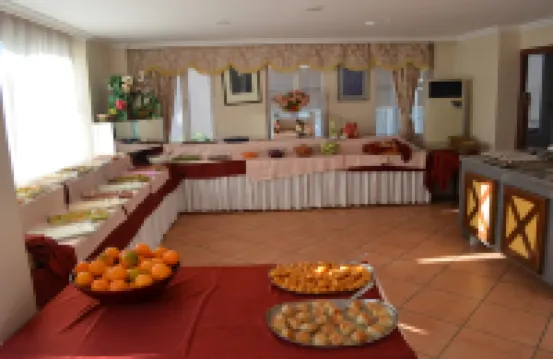 Grand Milano Hotel