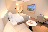 XINTAI LANOU INTERNATIONAL HOTEL Hotel dekat Yilong Street Antique Costume Street