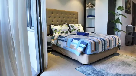 Dominik's Comfort Relax Studio @ Tambuli + Balcony 11 Floor Отели рядом с достопримечательностью «Мактан»