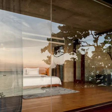 Vows Villa Beachfront Отели рядом с достопримечательностью «Причал Натон»