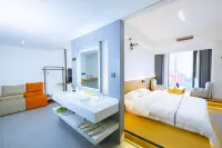 Feiyu E-Sports Hotel (Leshan Wanda Plaza)