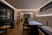 攬雪shiny山山遲來·雪山觀景度假飯店（束河古鎮店）