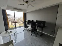 Huoshan E-sports Homestay (Xiangyang Wal-Mart Fanyue Mall)