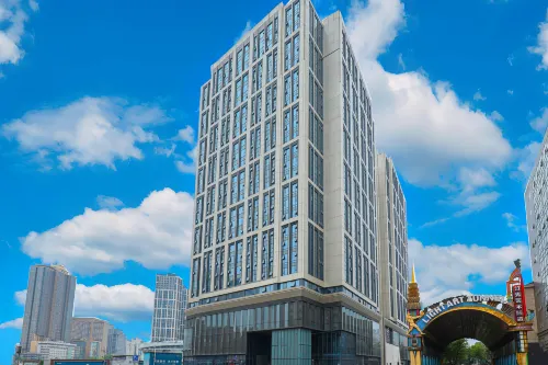 Jinling Yashe Apartment (Lion Bridge Pedestrian Street Xuanwu Lake Scenic Area Branch)