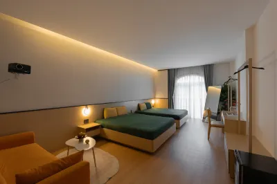 Zeus Living - City Central Hotel in zona Cafe EON