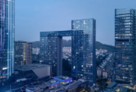 Kuanrong Suite Hotel (Chimelong Wanda Store in Panyu, Guangzhou) Hotel dekat Changlong Happy World