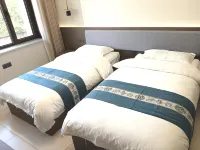 Lake Jingpo Baoyuewan Hotel (Lake Jingpo Scenic Area) - Balkon