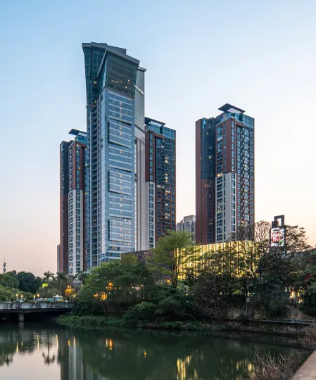 Chenduo Hotel (Shenzhen Luohu Port Vientiane City)