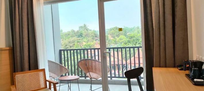 The West Cove Hotel Hoteles en Serang
