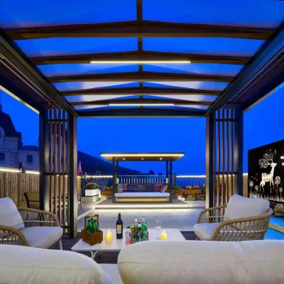 Dalian Huating Taihe Hotel (Xinghai Square Branch) Hotels near Golden Sandy Beach
