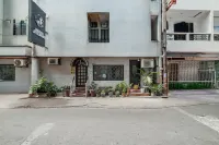 Hotel Juliano Hotels near Manila Ocean Park