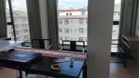 Qitian Hotel - parking