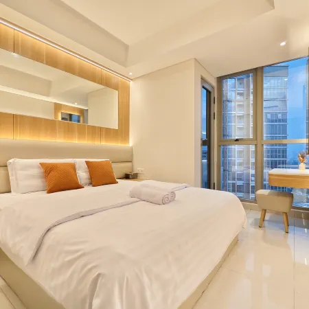 Gold Coast Seaview Apartment by MYsweethome Отели рядом с достопримечательностью «Торговый центр PIK Avenue»